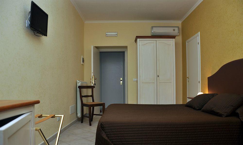 Re Monti Bed & Breakfast Roma Ngoại thất bức ảnh